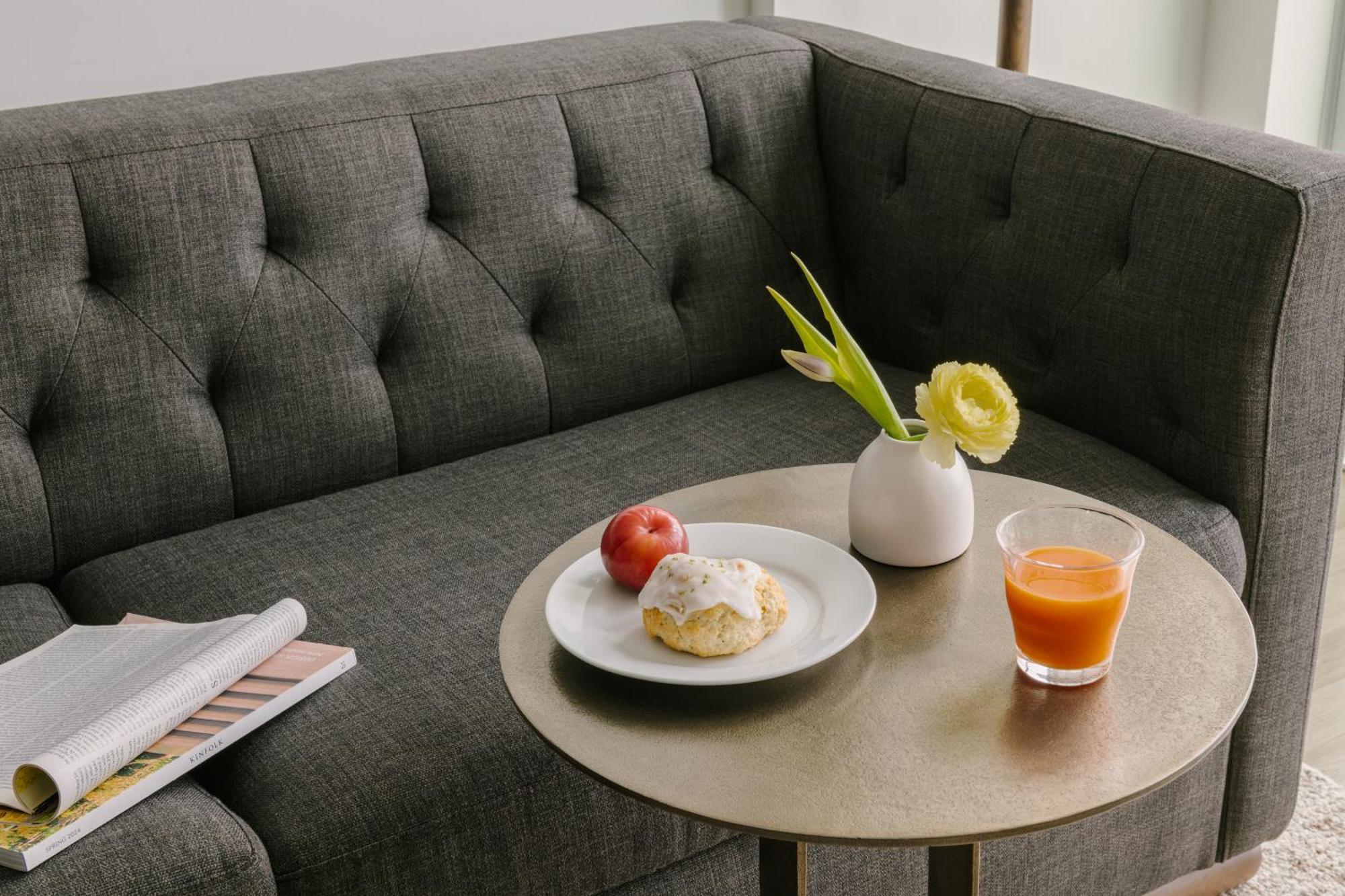 Yelo Lumiere Powered By Sonder Hotell Cannes Rum bild