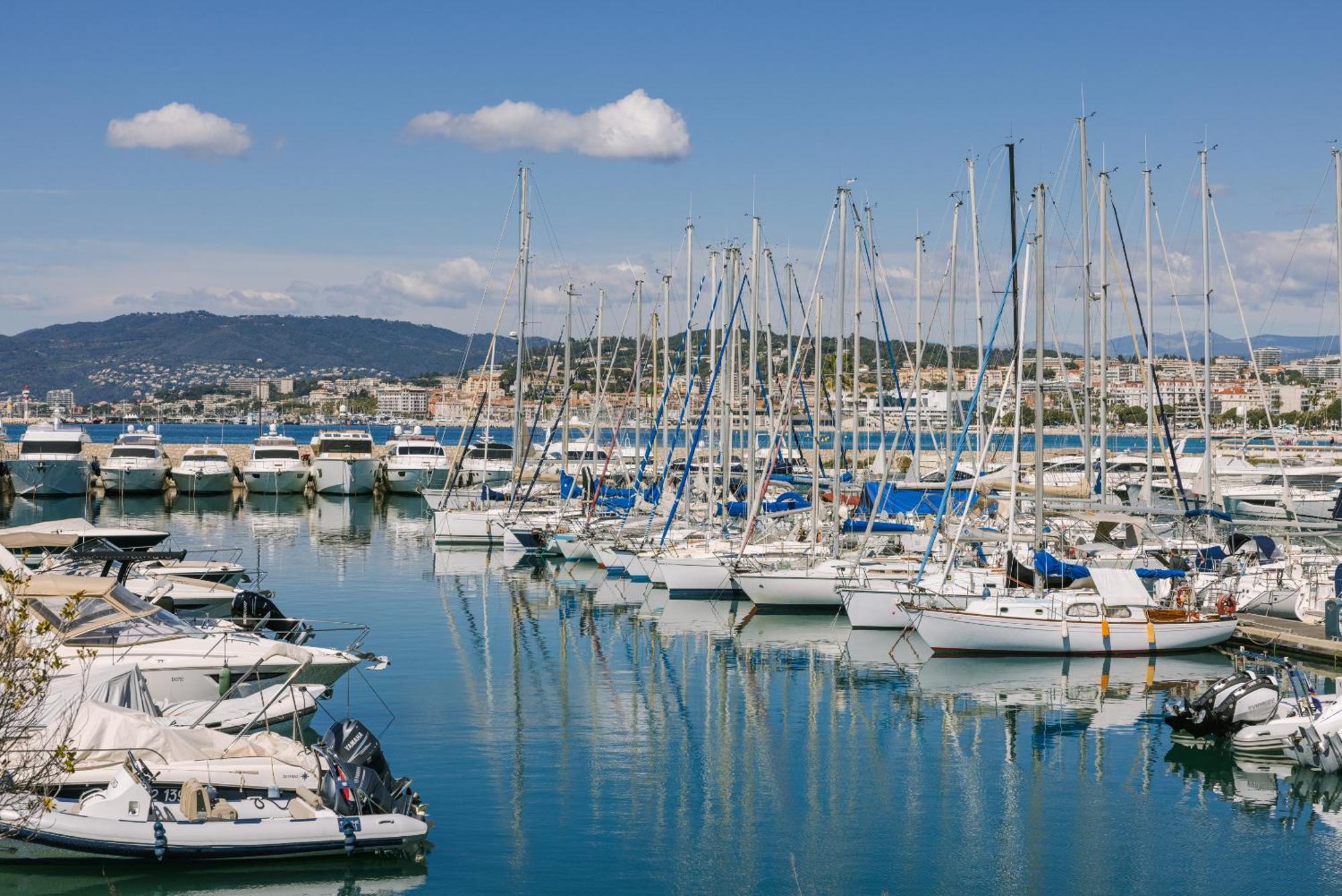 Yelo Lumiere Powered By Sonder Hotell Cannes Exteriör bild