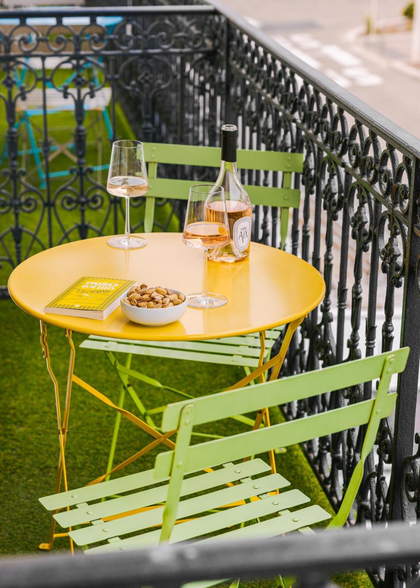 Yelo Lumiere Powered By Sonder Hotell Cannes Exteriör bild