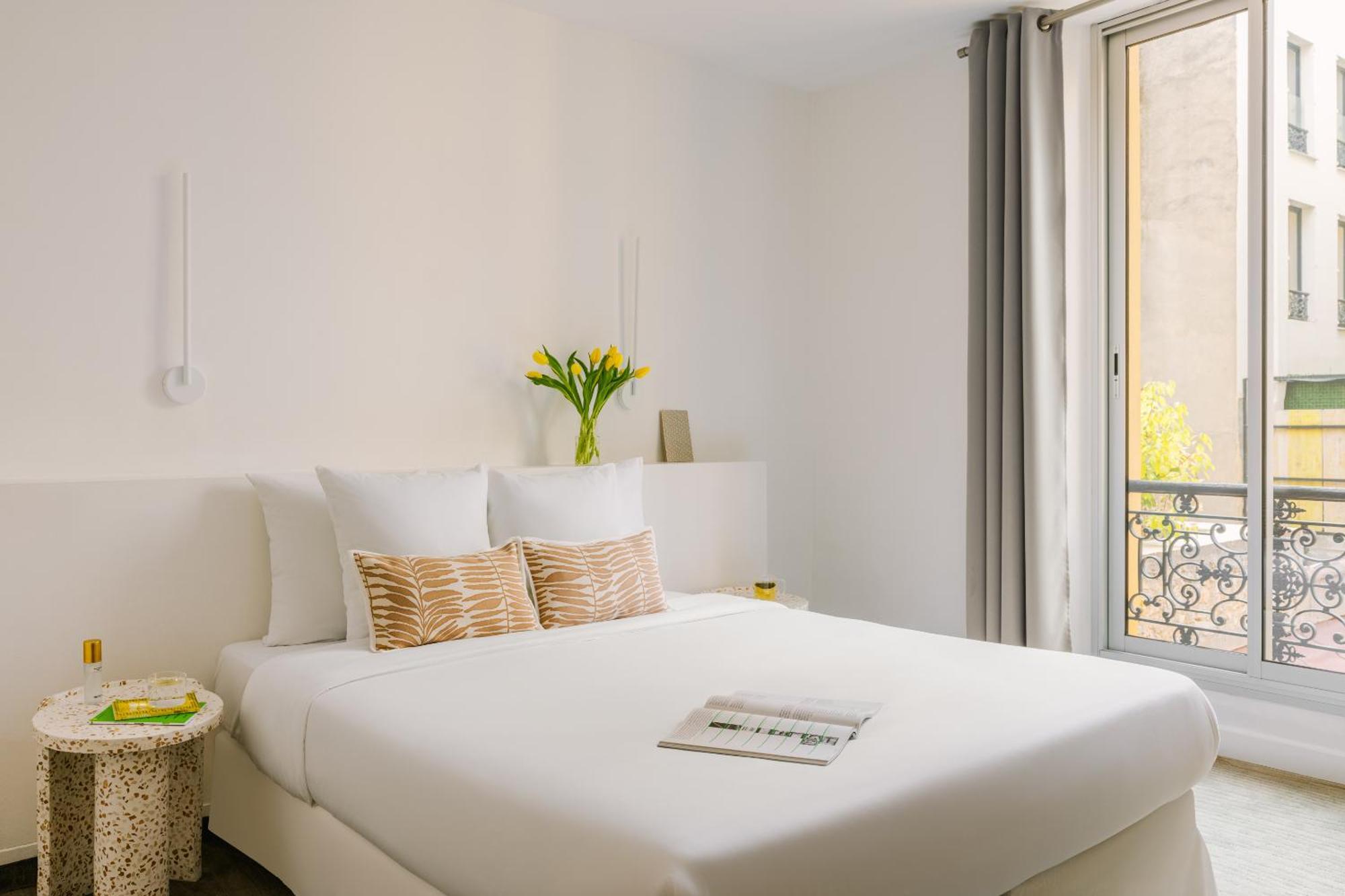 Yelo Lumiere Powered By Sonder Hotell Cannes Exteriör bild